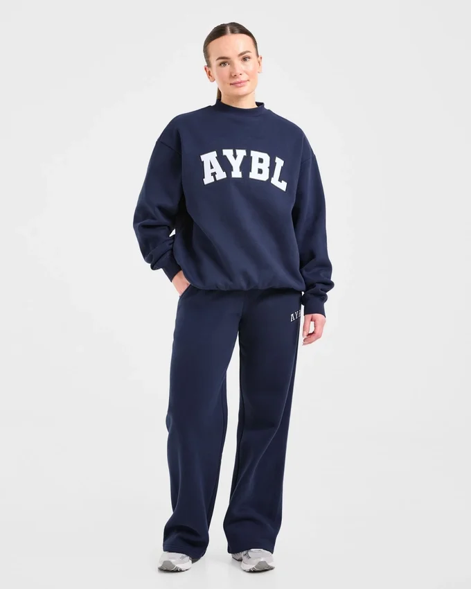 Varsity 2.0 Oversized Sweatshirt